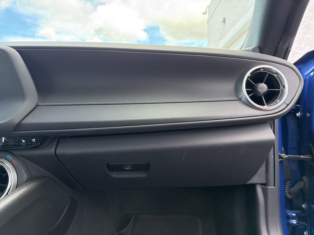 Used 2023 Chevrolet Camaro LT w/ RS Package image 18