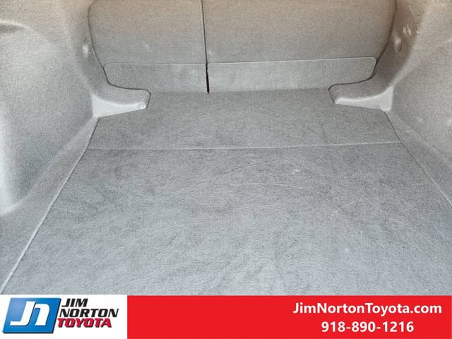 Used 2025 Toyota Corolla LE FWD image 31