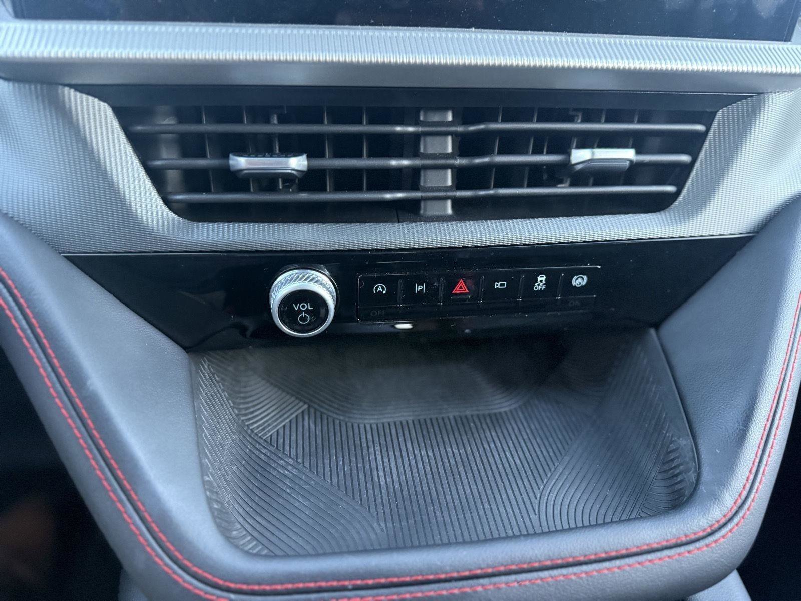 New 2025 Ford Explorer ST-Line image 16