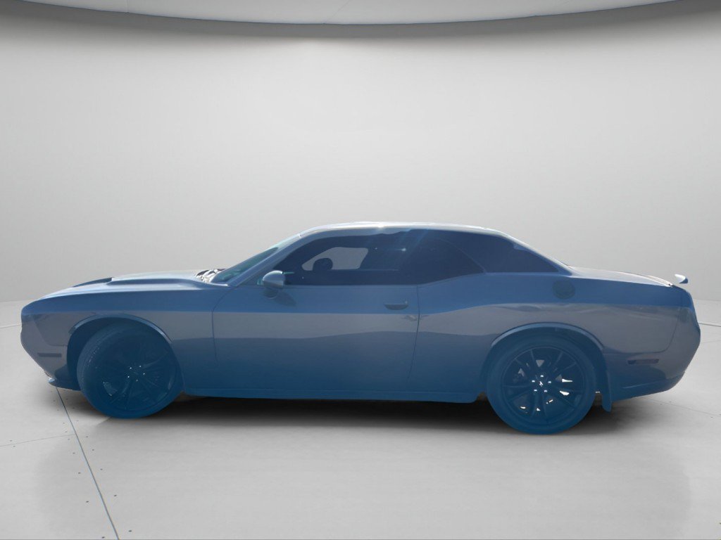 Used 2018 Dodge Challenger SXT Plus RWD image 13