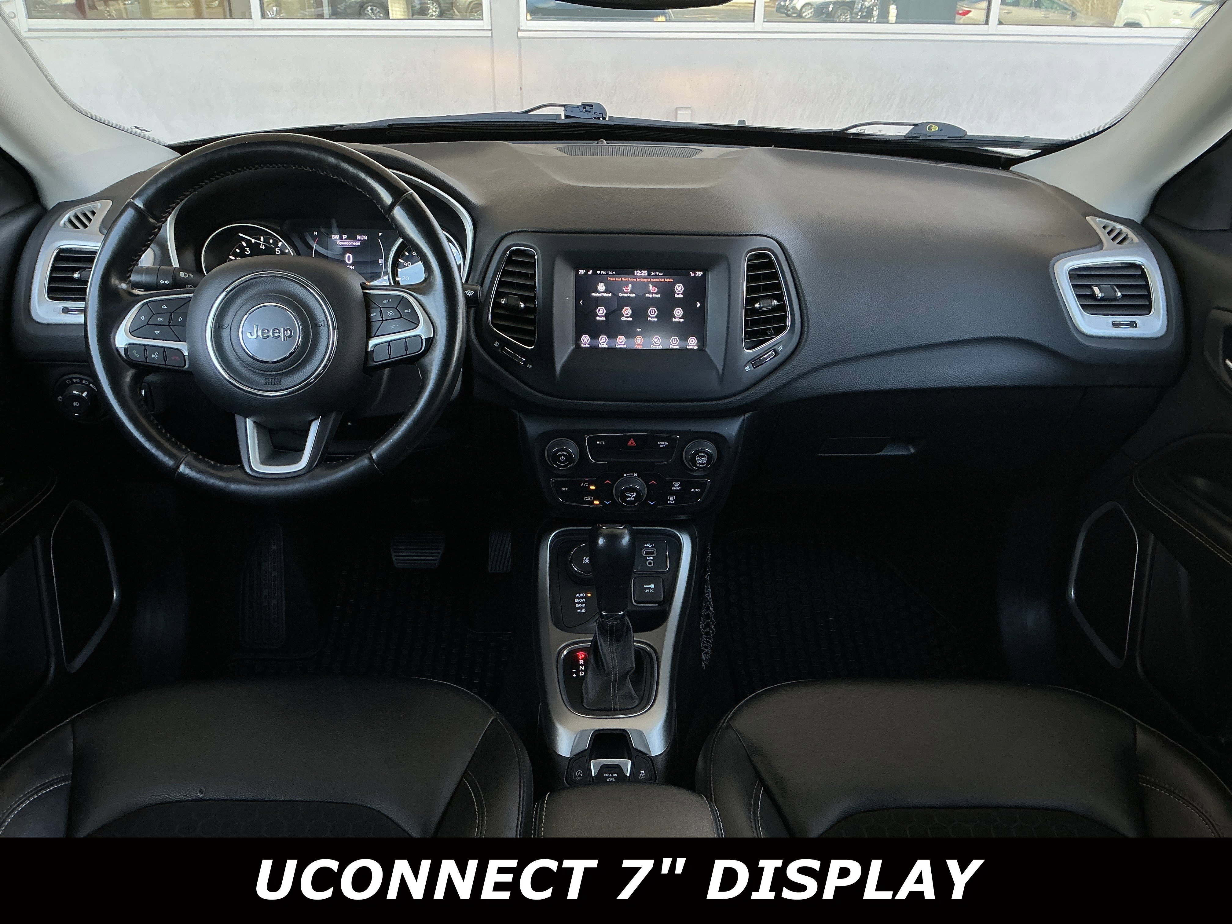 Used 2020 Jeep Compass Latitude w/ Cold Weather Group AWD/4WD image 4