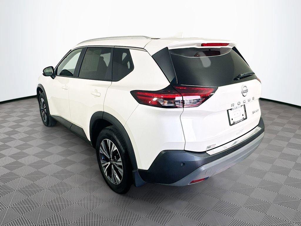 Certified 2023 Nissan Rogue SV w/ SV Premium B Package AWD/4WD image 8
