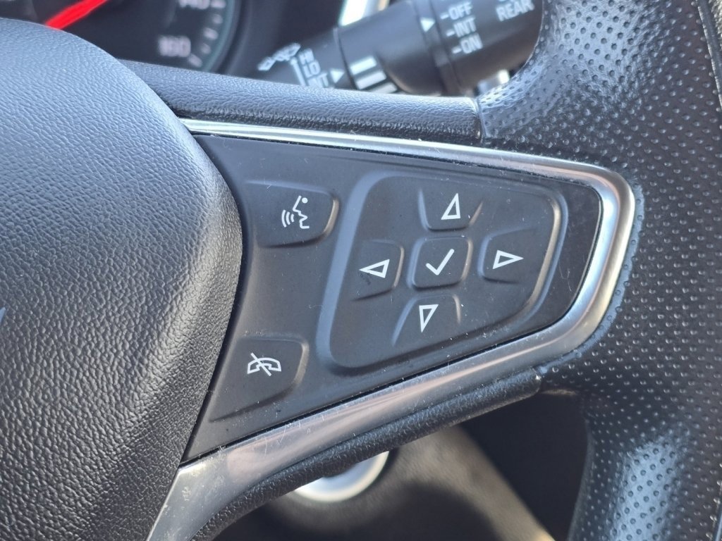 Used 2020 Chevrolet Equinox LT image 26