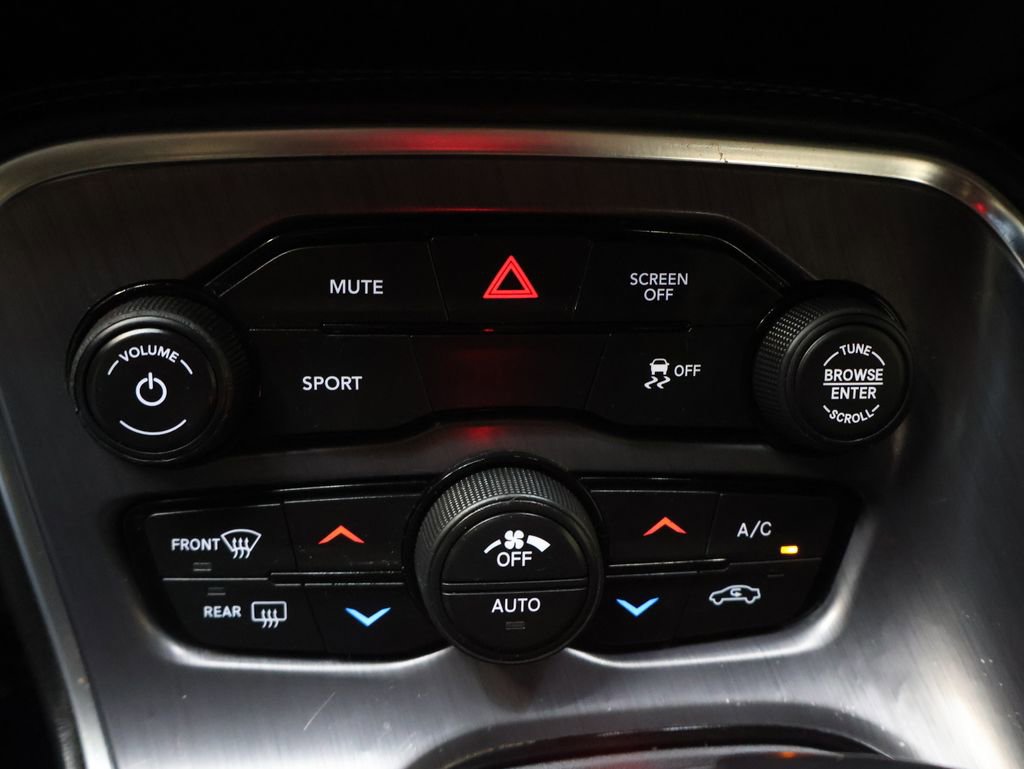 Used 2018 Dodge Challenger R/T RWD image 24