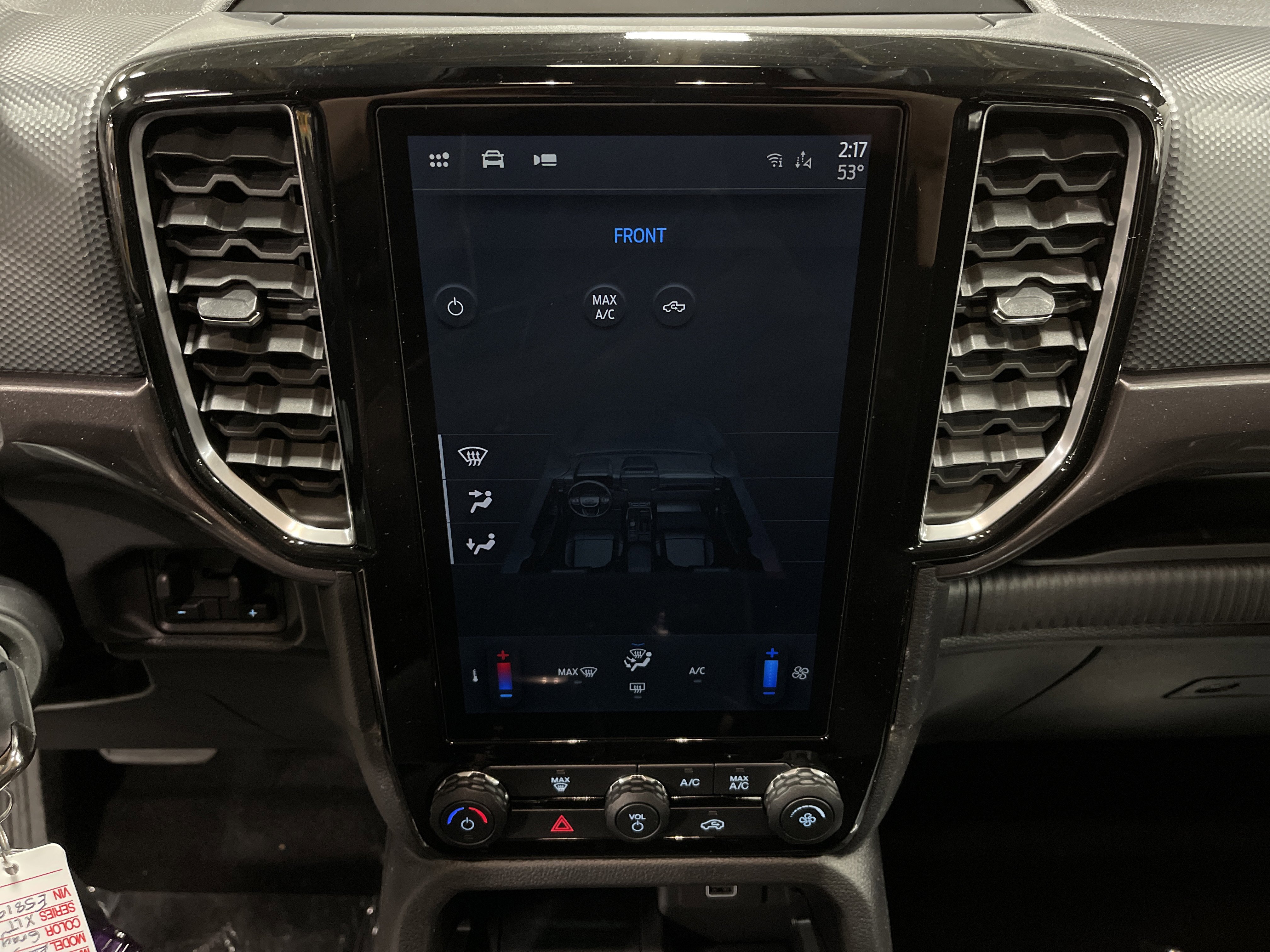 New 2025 Ford Ranger XLT w/ Black Appearance Package image 25