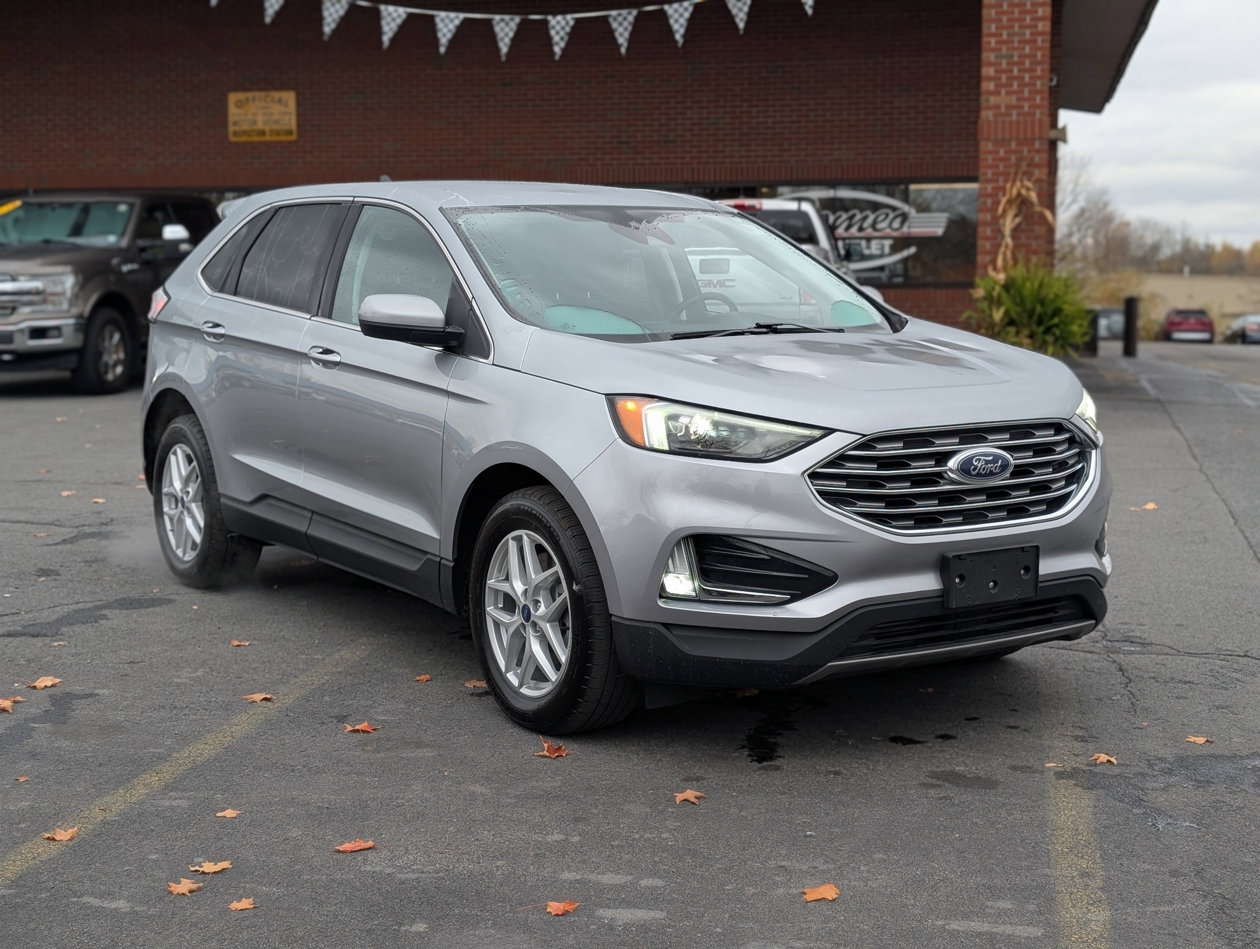 Used 2022 Ford Edge SEL w/ Convenience Package image 13