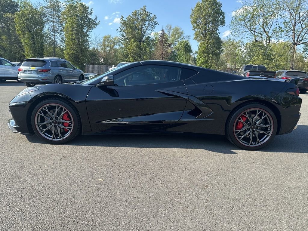 Used 2023 Chevrolet Corvette Stingray Preferred Cpe w/ Z51 Performance Package RWD image 4