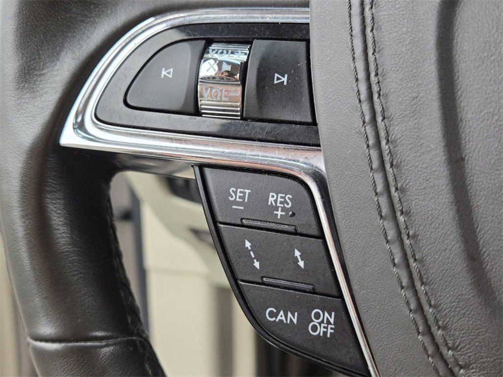 Used 2019 Lincoln Continental Reserve image 36