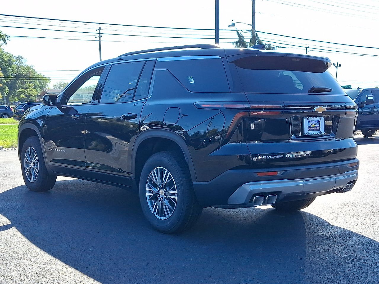 New 2027 Chevrolet Traverse LT w/ Driver Confidence Package AWD/4WD image 11