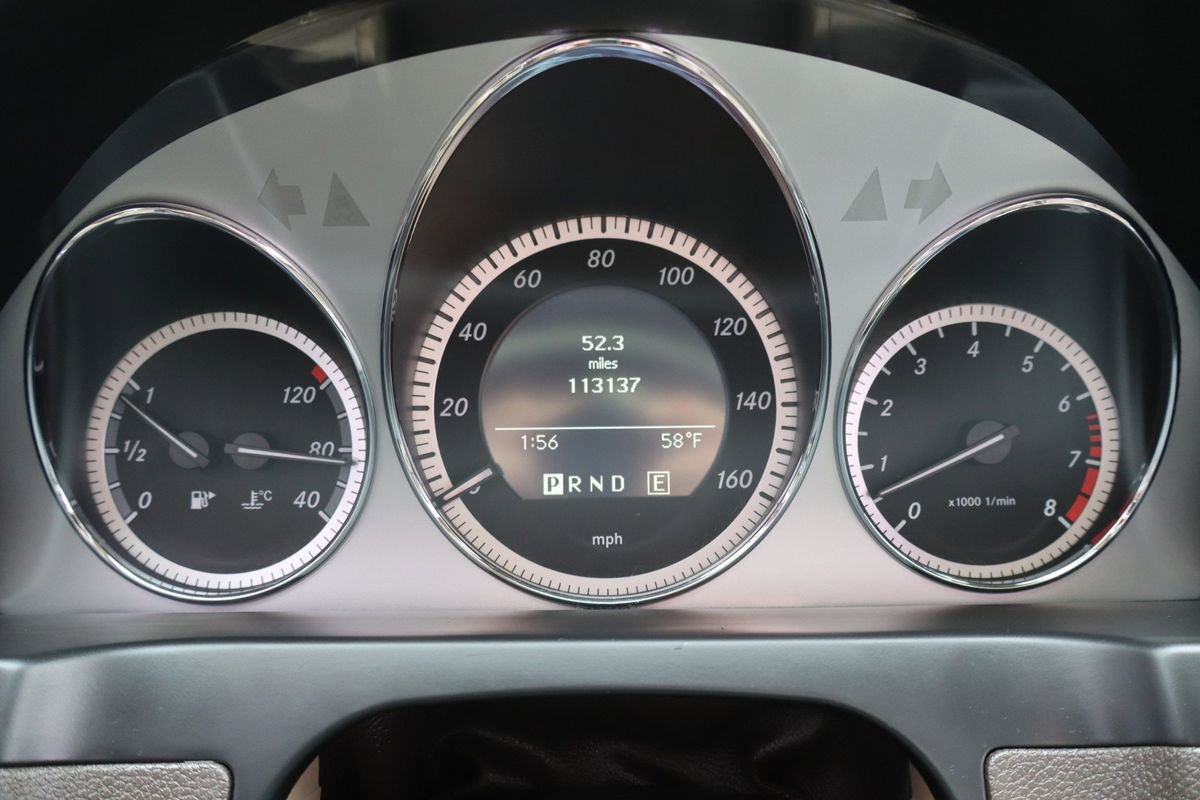 Used 2011 Mercedes-Benz C 300 4MATIC Sedan image 34