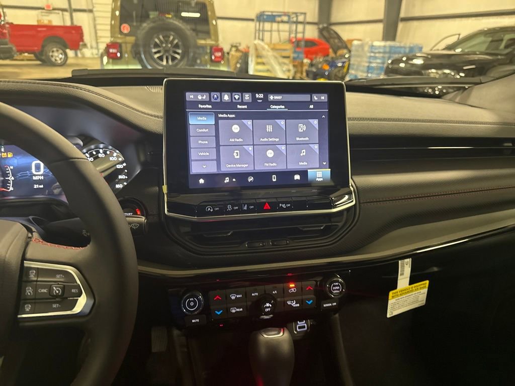 New 2026 Jeep Compass Trailhawk image 17