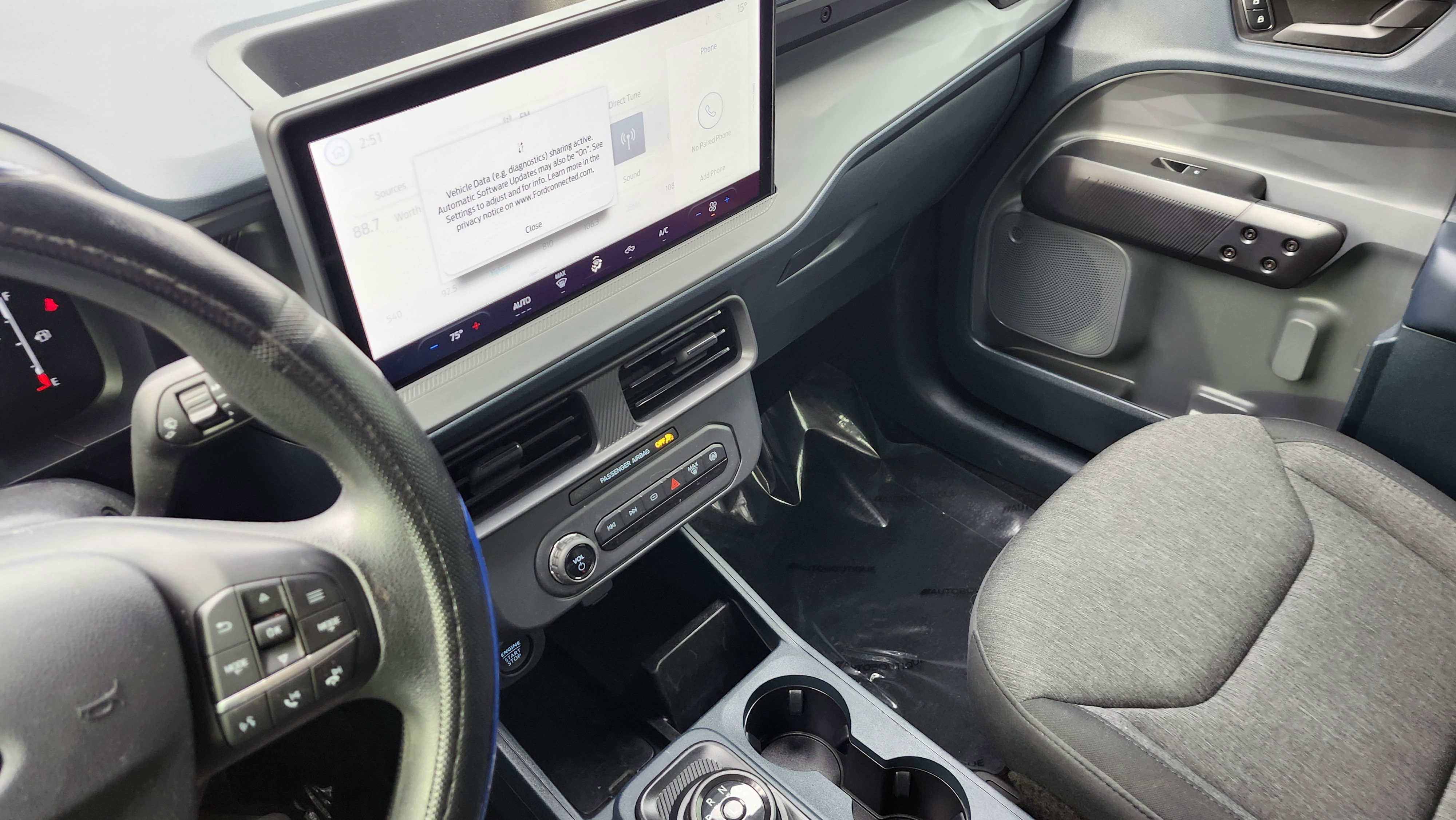 Used 2025 Ford Maverick XLT w/ Black Appearance Package image 27