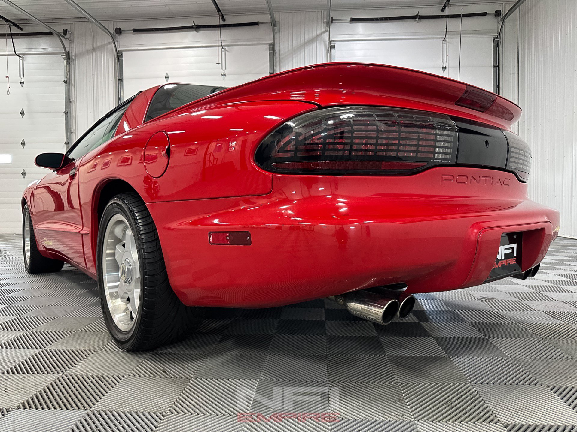 Used 1994 Pontiac Firebird Formula RWD image 21