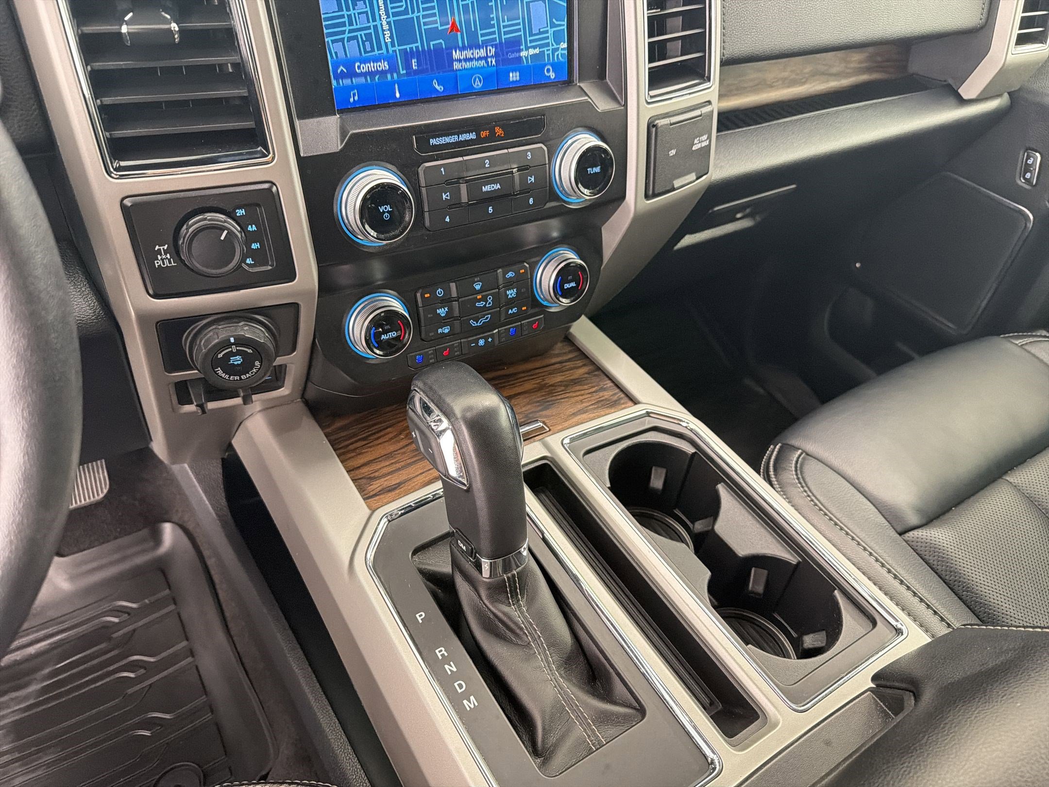 Certified 2020 Ford F150 Lariat w/ Equipment Group 502A Luxury image 19