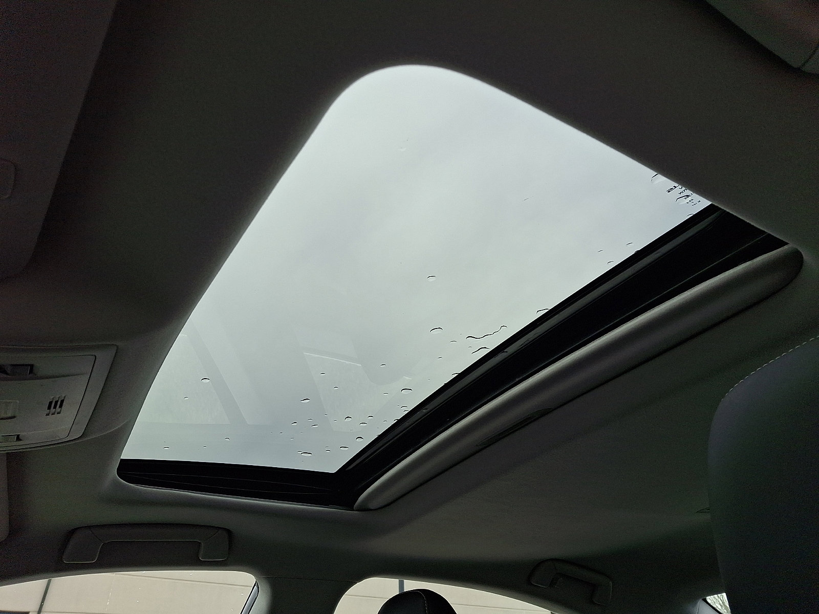 Used 2016 Lexus ES 350 w/ Navigation System Package image 14