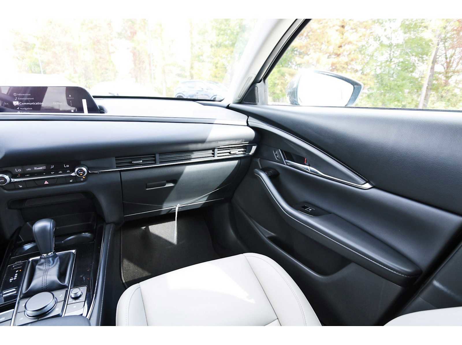 Certified 2025 MAZDA CX-30 AWD 2.5 S w/ Preferred Package image 8