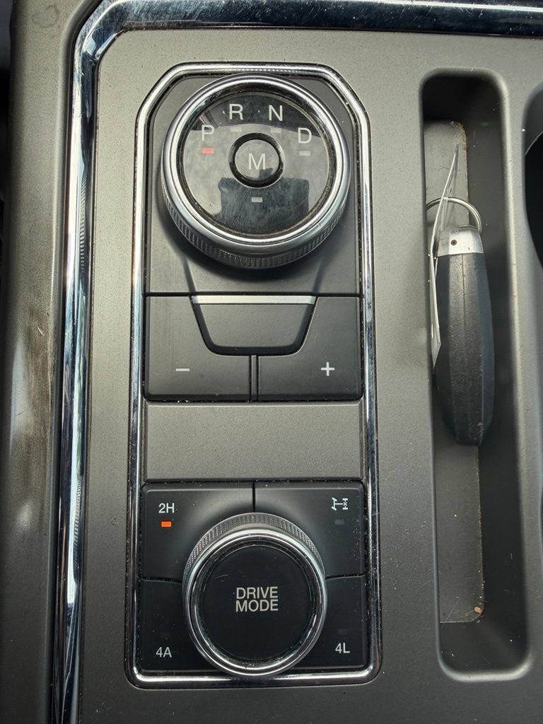 Used 2018 Ford Expedition XLT AWD/4WD image 20