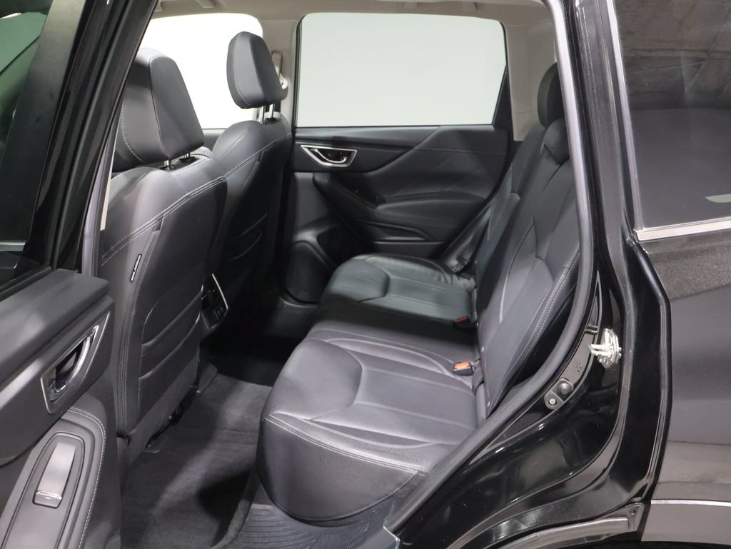 Used 2020 Subaru Forester Limited w/ Popular Package #3 AWD/4WD image 17