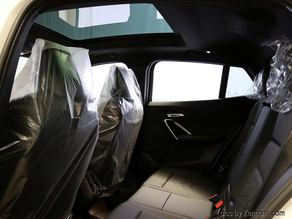 Used 2026 BMW X2 xDrive28i image 17