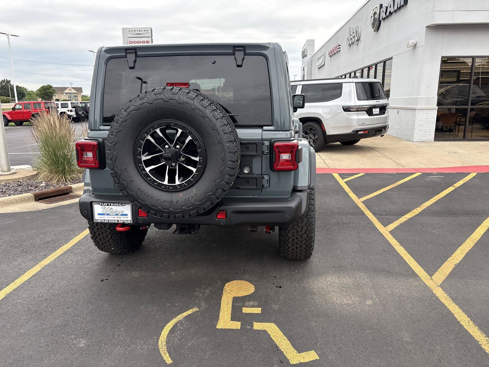 New 2026 Jeep Wrangler Unlimited Rubicon AWD/4WD image 7