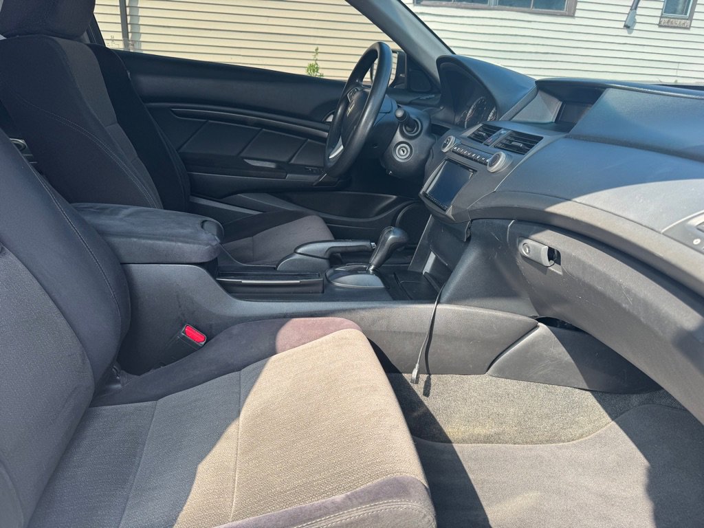 Used 2009 Honda Accord LX-S image 10