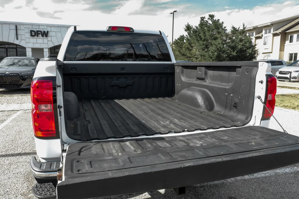 Used 2018 Chevrolet Silverado 1500 W/T w/ Trailering Package AWD/4WD image 46