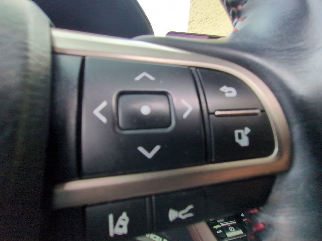 Used 2018 Lexus RX 350L Luxury w/ Accessory Package FWD image 17