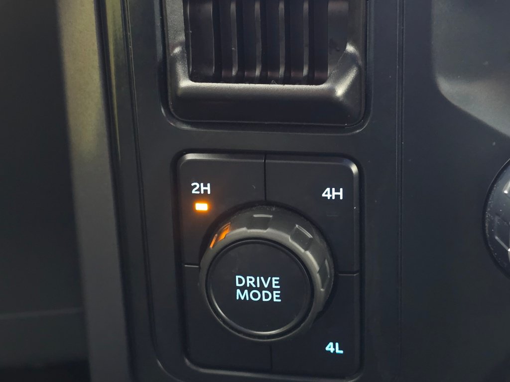 Used 2025 Ford F150 XLT w/ Equipment Group 301A Standard AWD/4WD image 41