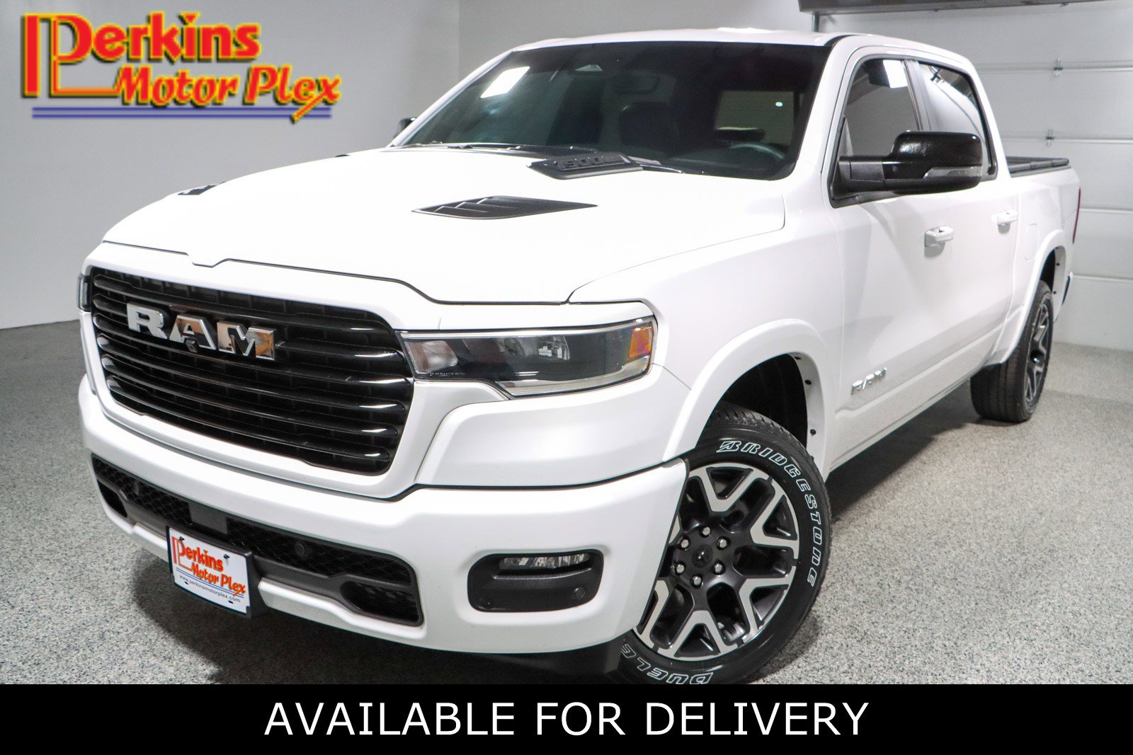 Used 2025 RAM 1500 Laramie w/ Sport Appearance Package