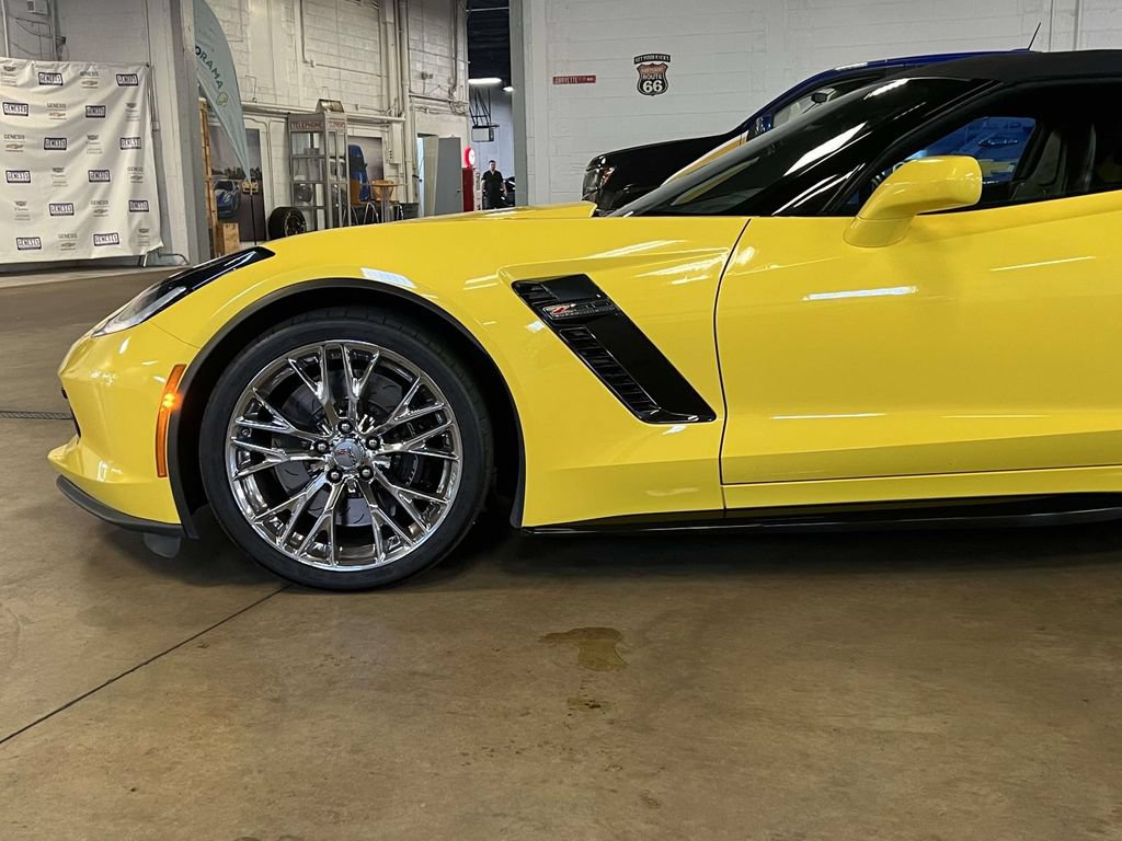 Used 2017 Chevrolet Corvette Z06 RWD image 10