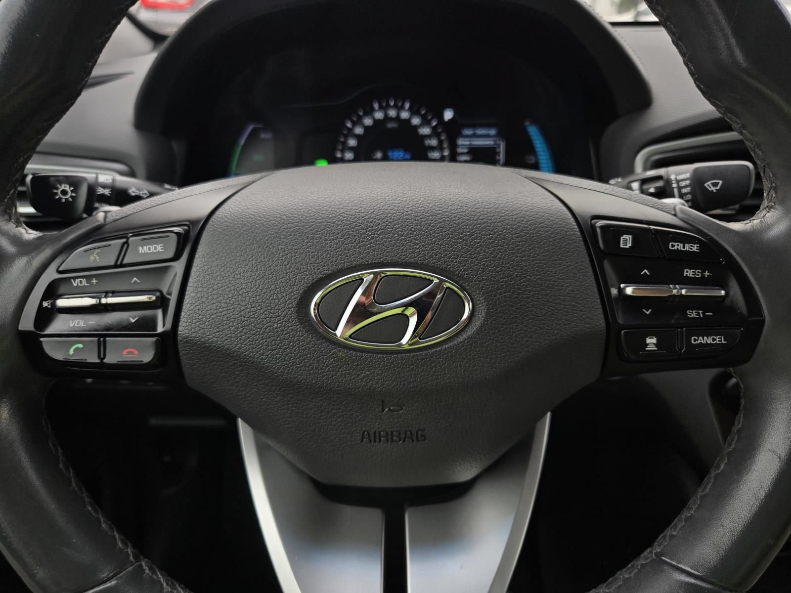Used 2019 Hyundai Ioniq Limited FWD image 29
