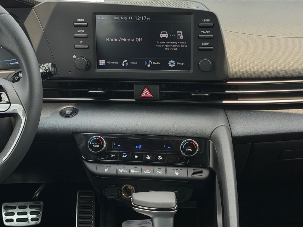 New 2026 Hyundai Elantra SEL Sport FWD image 18