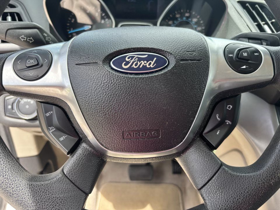 Used 2013 Ford Escape SE FWD image 13