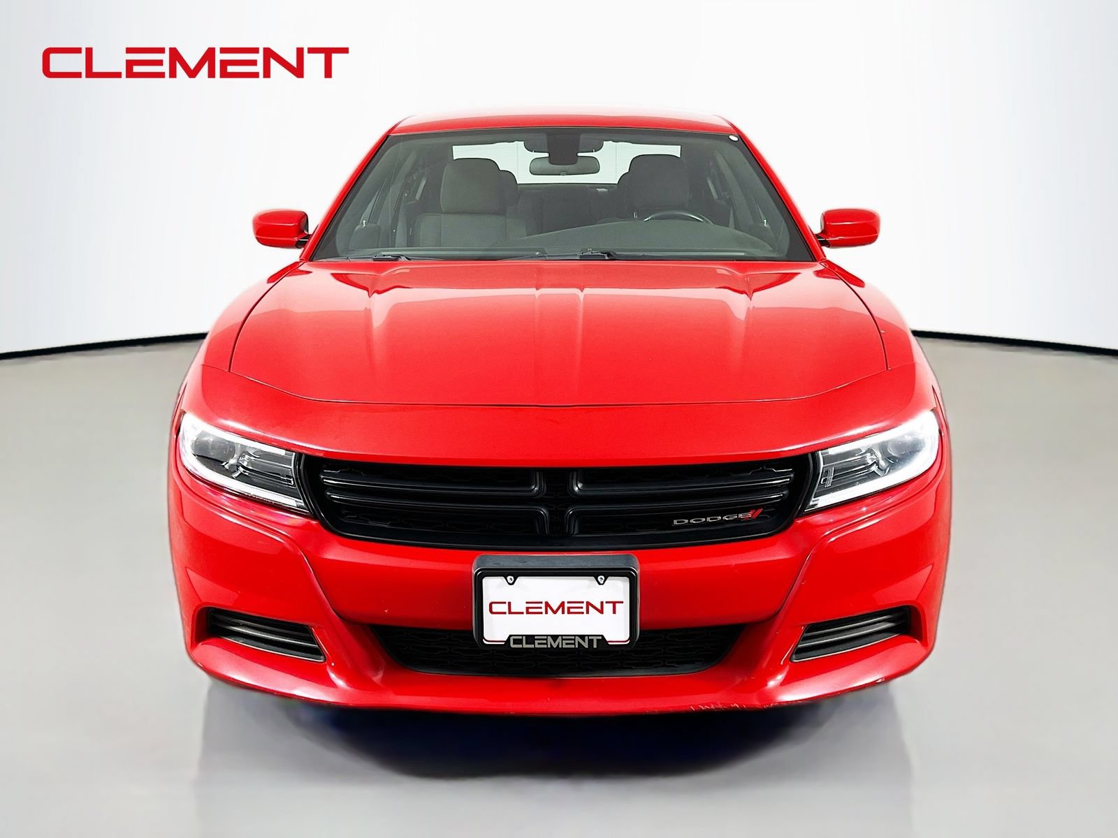 Used 2022 Dodge Charger SXT RWD image 3