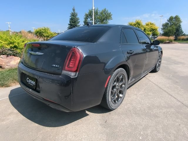 Used 2017 Chrysler 300 S w/ 300S Premium Group AWD/4WD image 3
