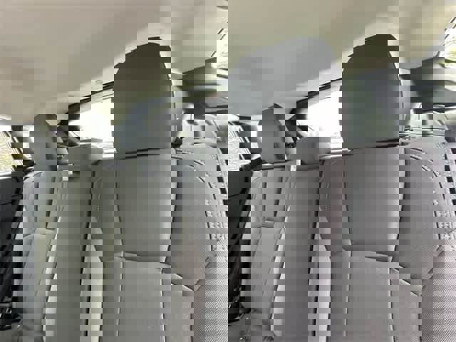 Certified 2025 Subaru Impreza 2.0i image 15