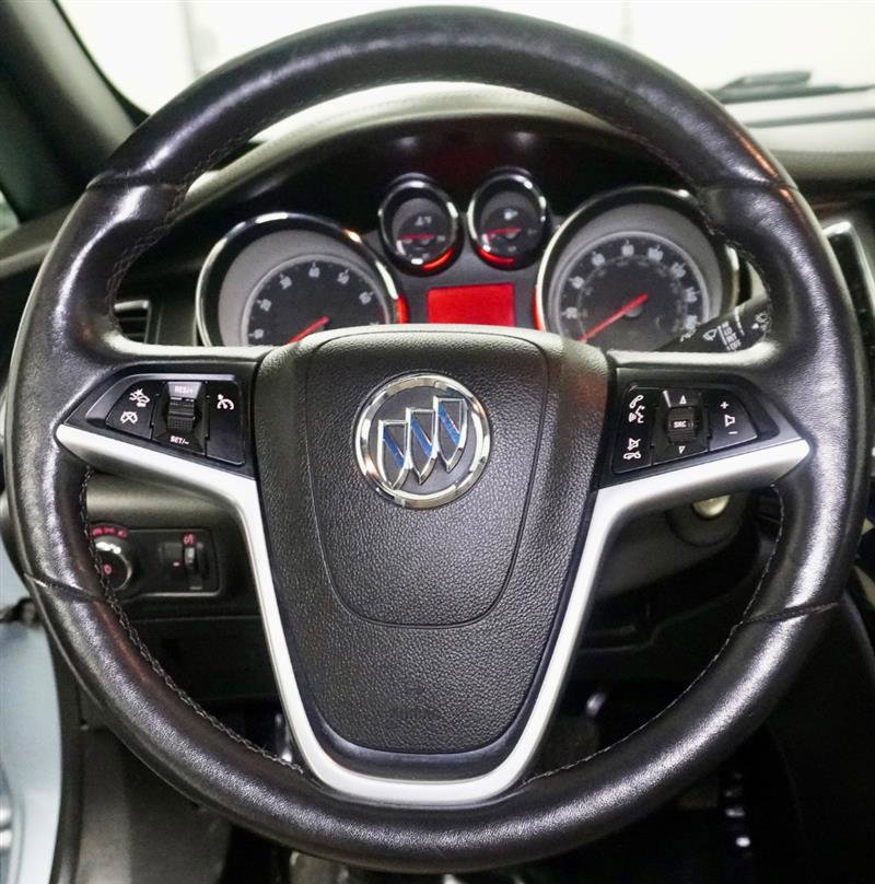 Used 2019 Buick Cascada Premium image 12