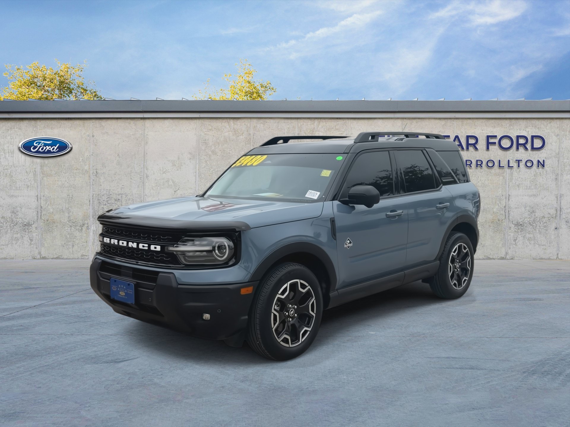 Certified 2025 Ford Bronco Sport Outer Banks w/ Outer Banks Tech Package+ AWD/4WD image 4