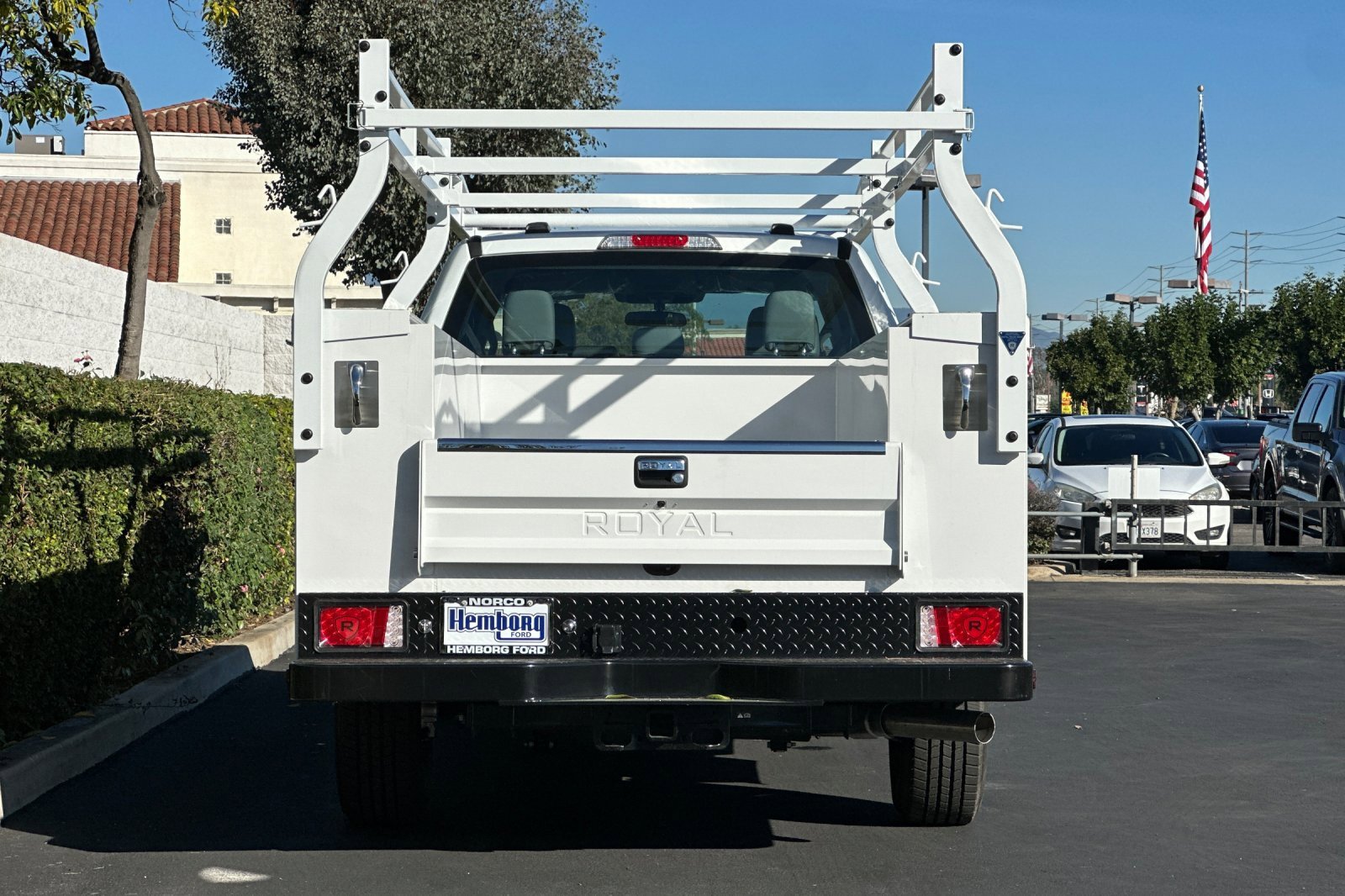 New 2026 Ford F250 XL w/ XL Chrome Package image 5
