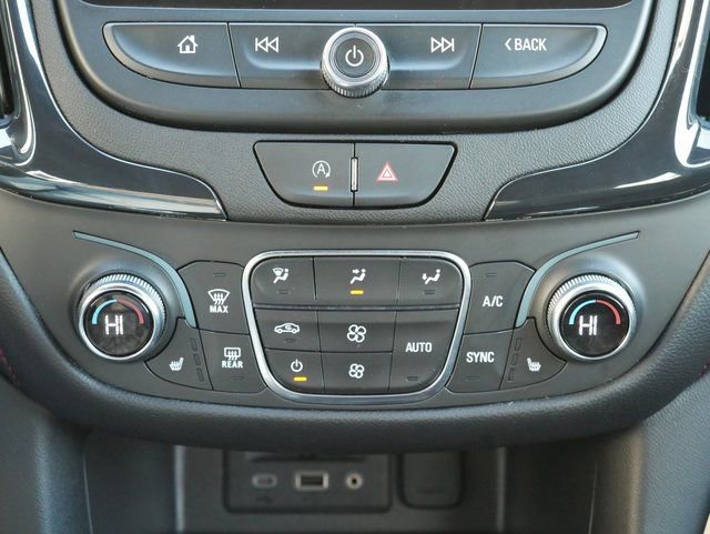 Used 2022 Chevrolet Equinox RS w/ RS Leather Package image 22