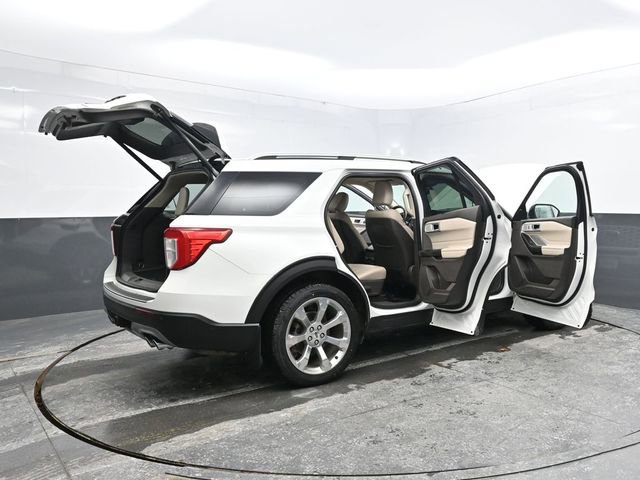 Used 2020 Ford Explorer Platinum w/ Premium Technology Package image 42