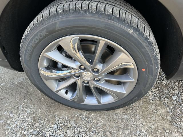 Used 2023 Buick Encore GX Essence w/ Experience Buick Package image 10