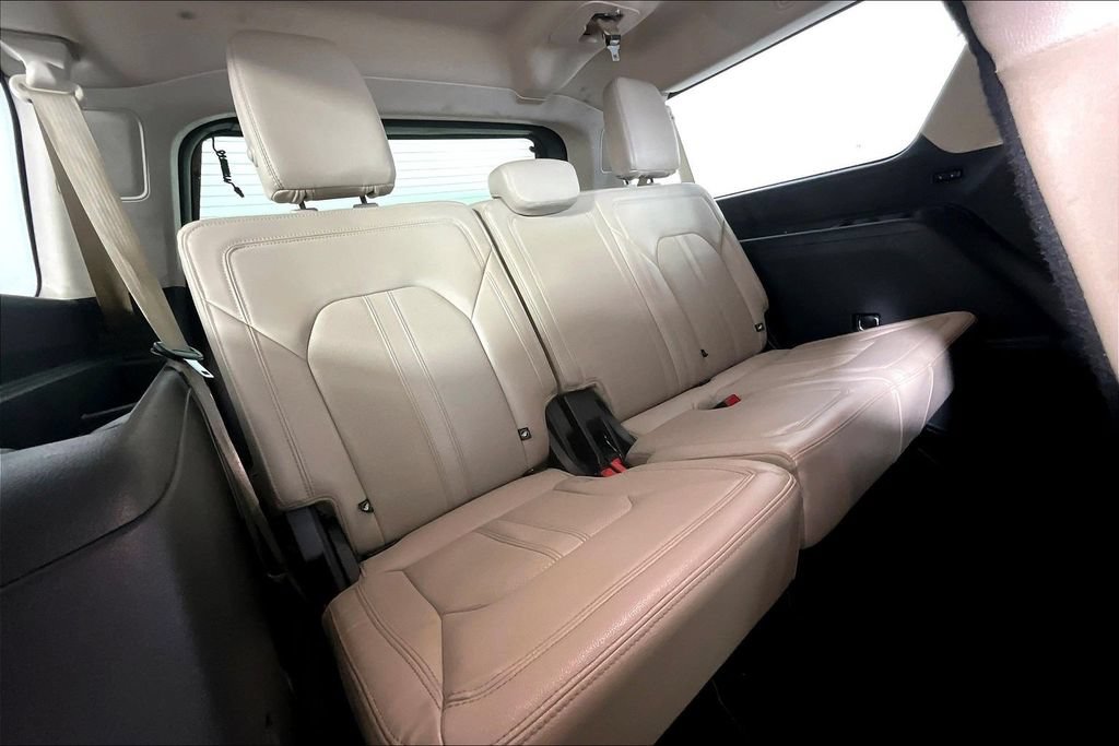 Used 2022 Ford Expedition Max Limited RWD image 28