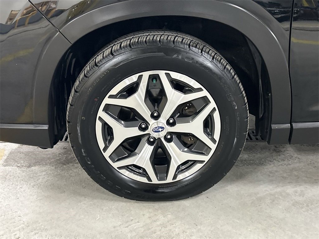 Used 2021 Subaru Forester Premium image 10