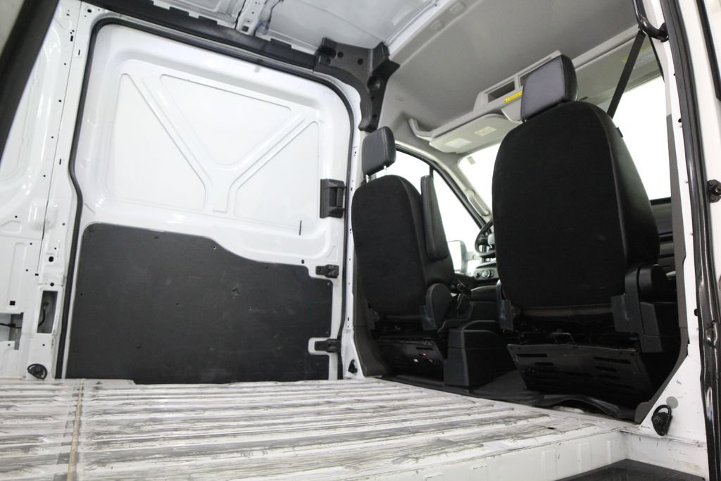 Used 2020 Ford Transit 250 Medium Roof RWD image 24
