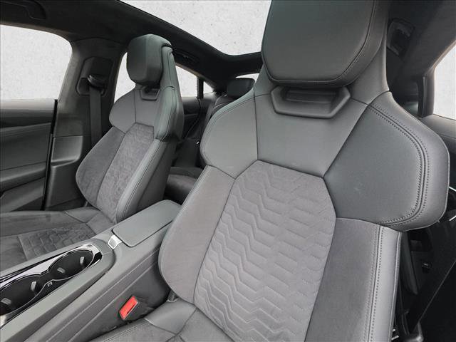Used 2024 Audi e-tron GT Prestige w/ Prestige Package AWD/4WD image 13