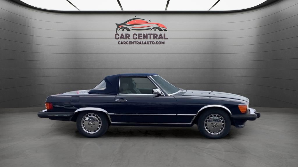 Used 1988 Mercedes-Benz 560 SL image 6