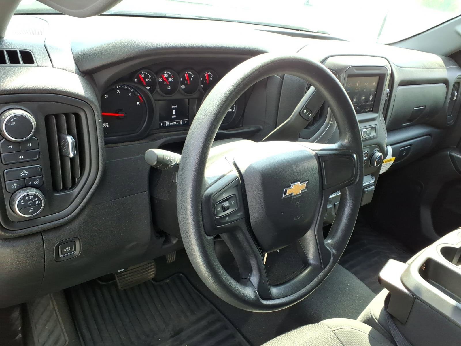 Used 2023 Chevrolet Silverado 2500 Custom w/ Custom Value Package AWD/4WD image 9