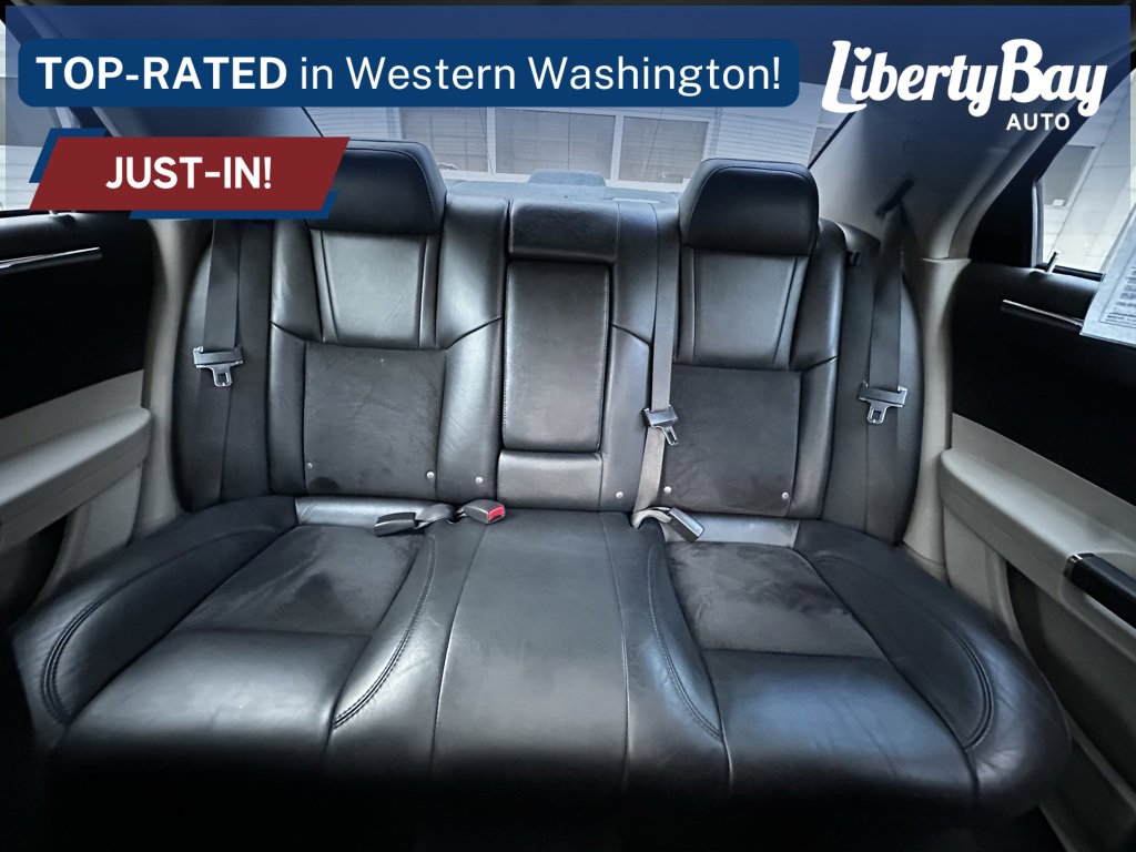 Used 2006 Chrysler 300 SRT8 w/ SRT Option Group II image 20