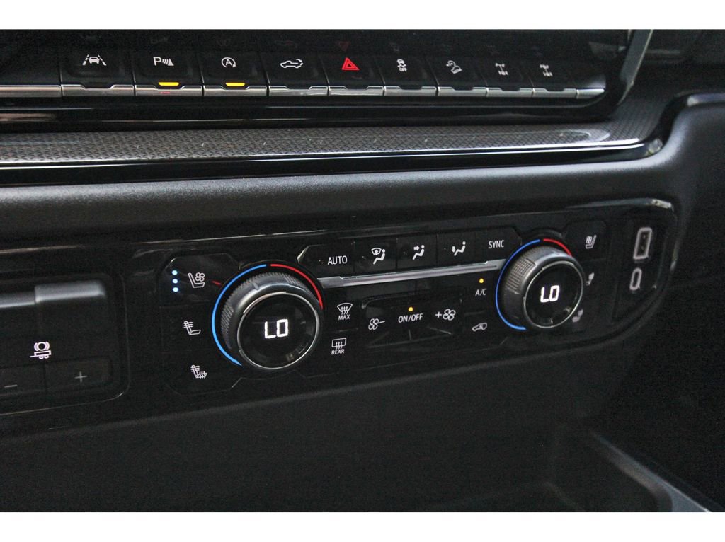 Used 2024 Chevrolet Silverado 1500 ZR2 w/ Technology Package image 21